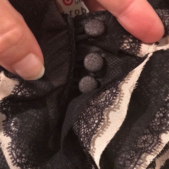 ROBERT RODRIGUEZ Ruffle Front Peplum Blouse - Picture 9 of 10